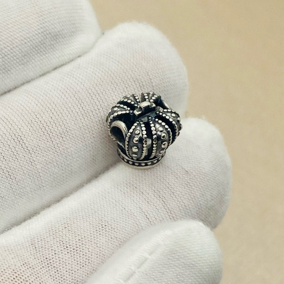EUC Pandora 790930 Sterling Silver Royal Crown Charm - Picture 5 of 9